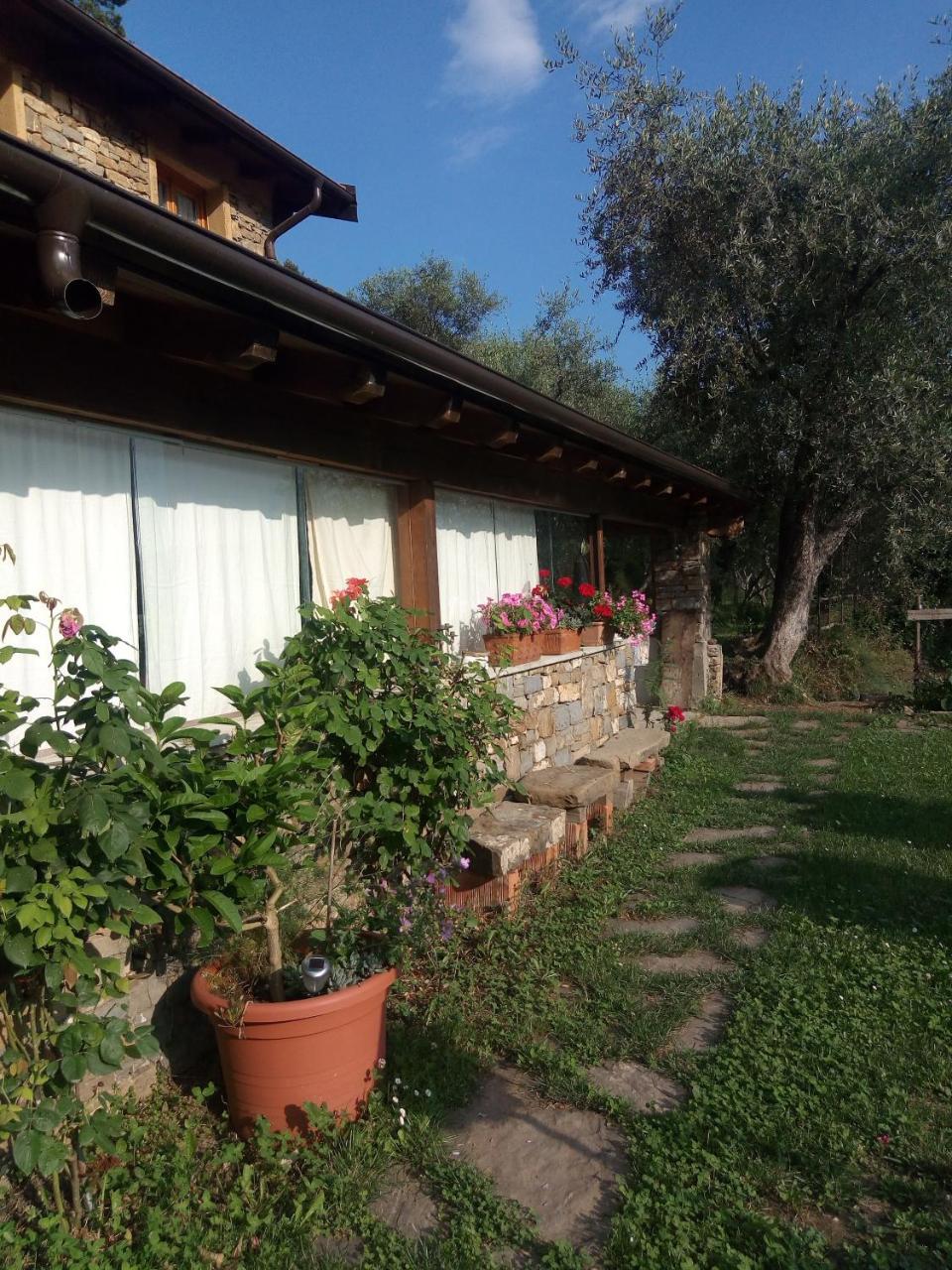 Agriturismo Terre Del Mistero アプリカーレ エクステリア 写真